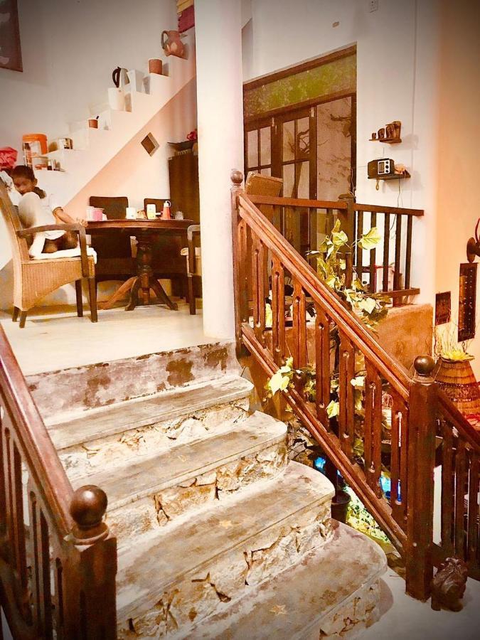 Pearl Villa Rooms And Hostel 우나와투나 외부 사진