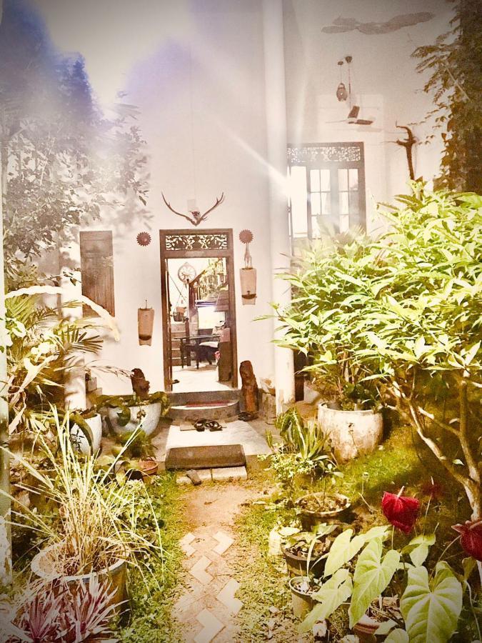 Pearl Villa Rooms And Hostel 우나와투나 외부 사진