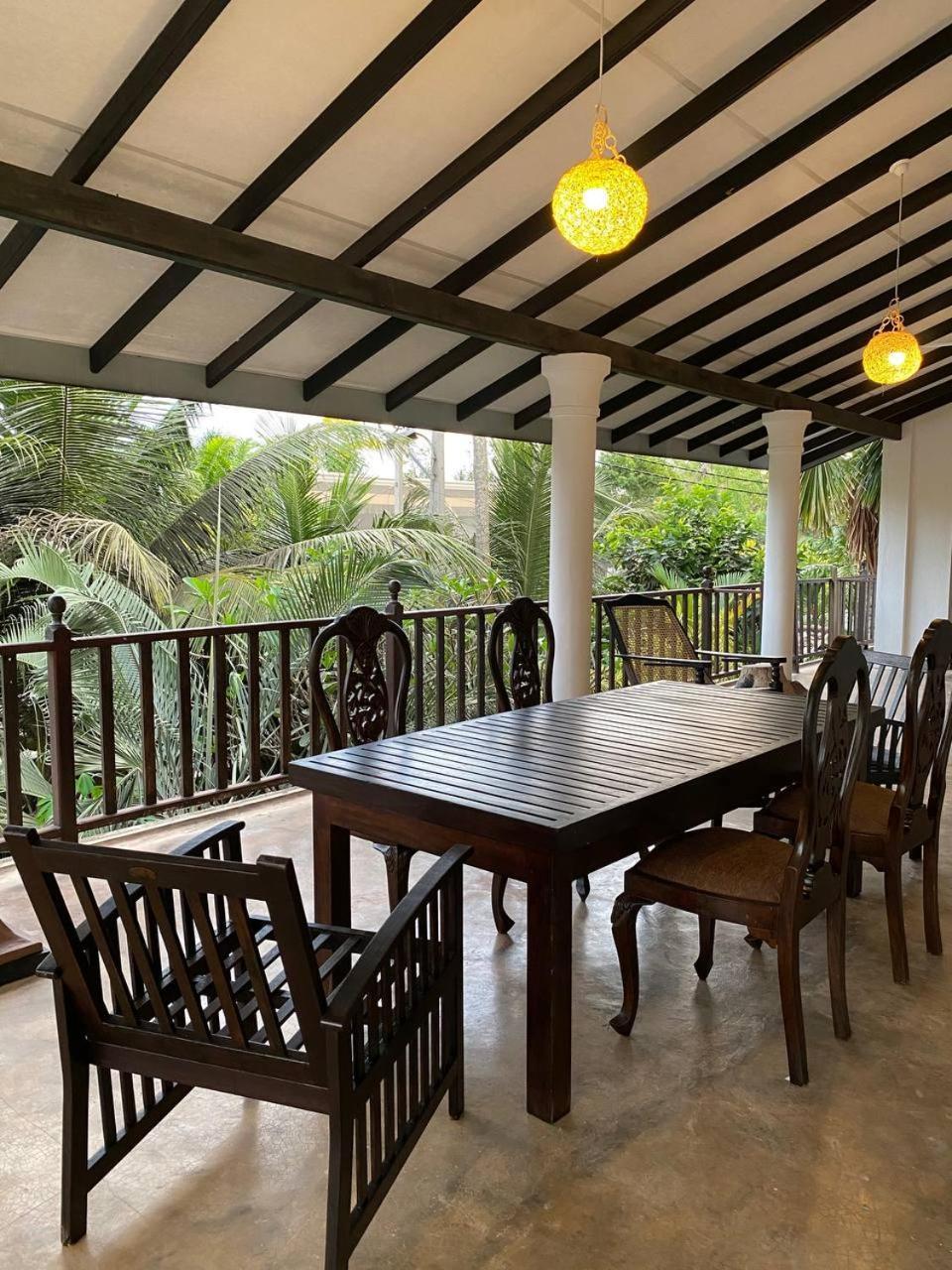 Pearl Villa Rooms And Hostel 우나와투나 외부 사진