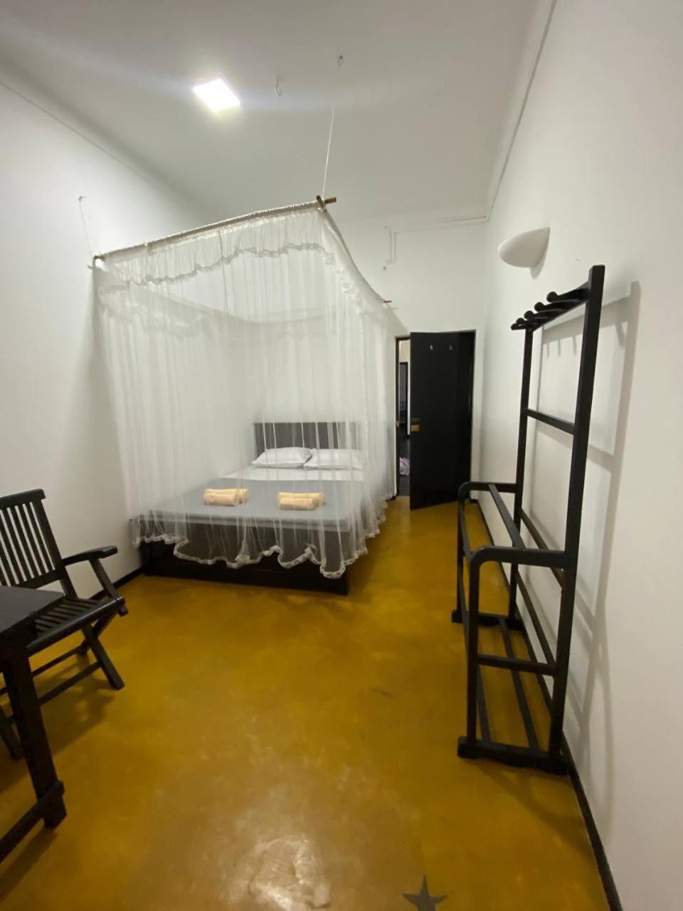 Pearl Villa Rooms And Hostel 우나와투나 외부 사진