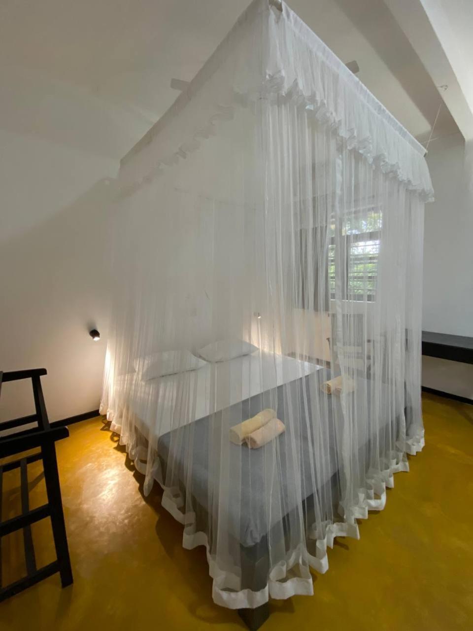 Pearl Villa Rooms And Hostel 우나와투나 외부 사진