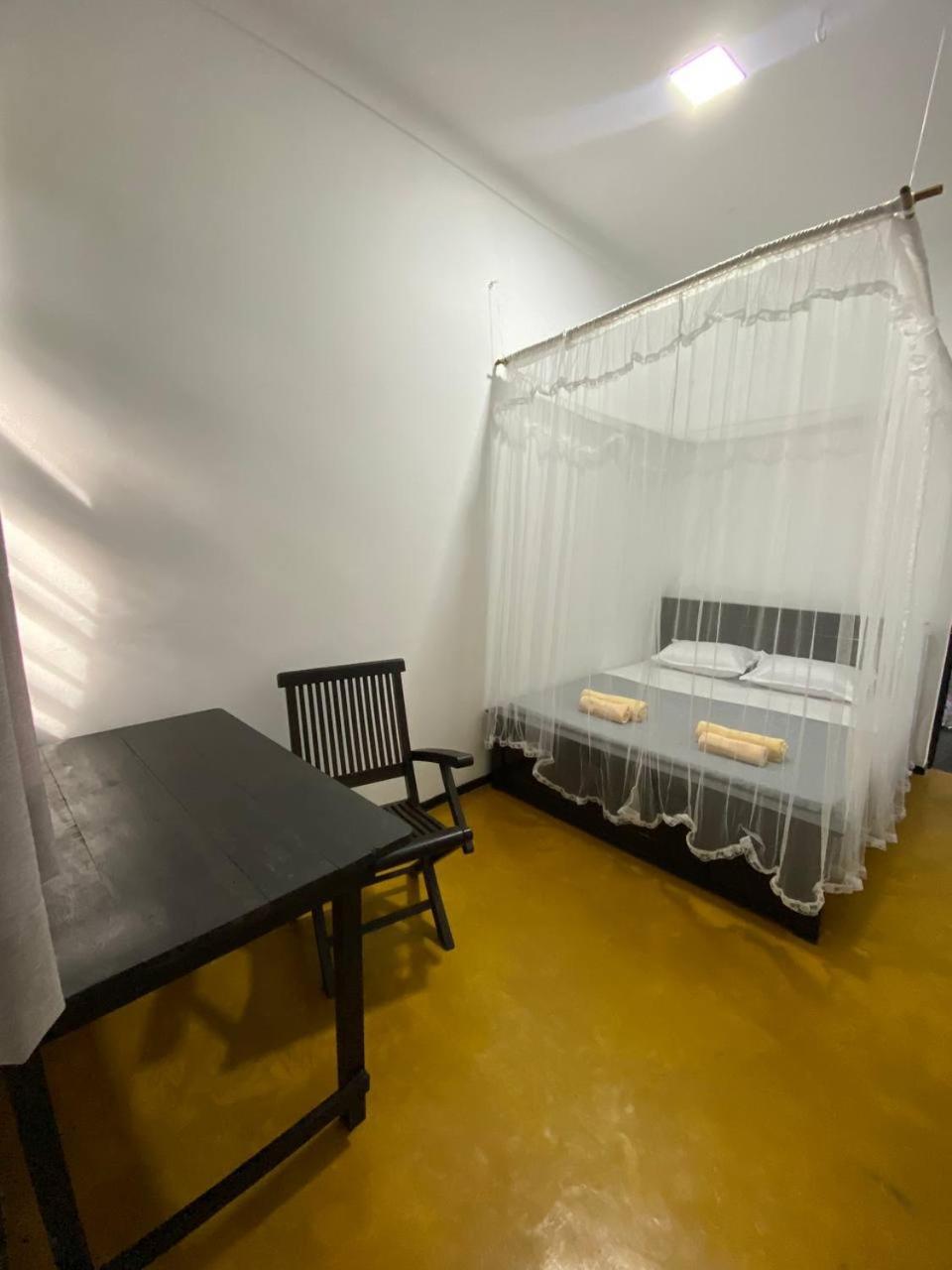 Pearl Villa Rooms And Hostel 우나와투나 외부 사진
