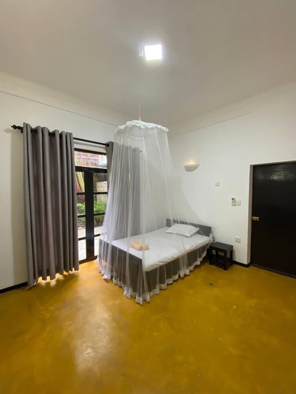 Pearl Villa Rooms And Hostel 우나와투나 외부 사진