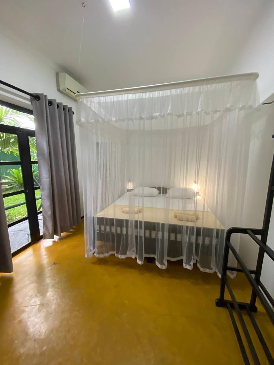 Pearl Villa Rooms And Hostel 우나와투나 외부 사진