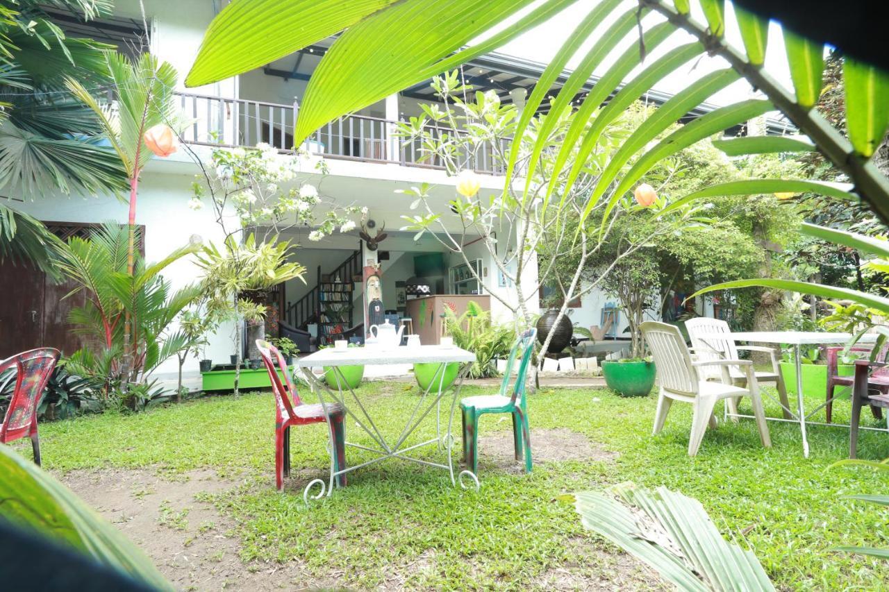 Pearl Villa Rooms And Hostel 우나와투나 외부 사진